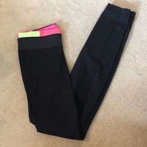 Black UA leggings